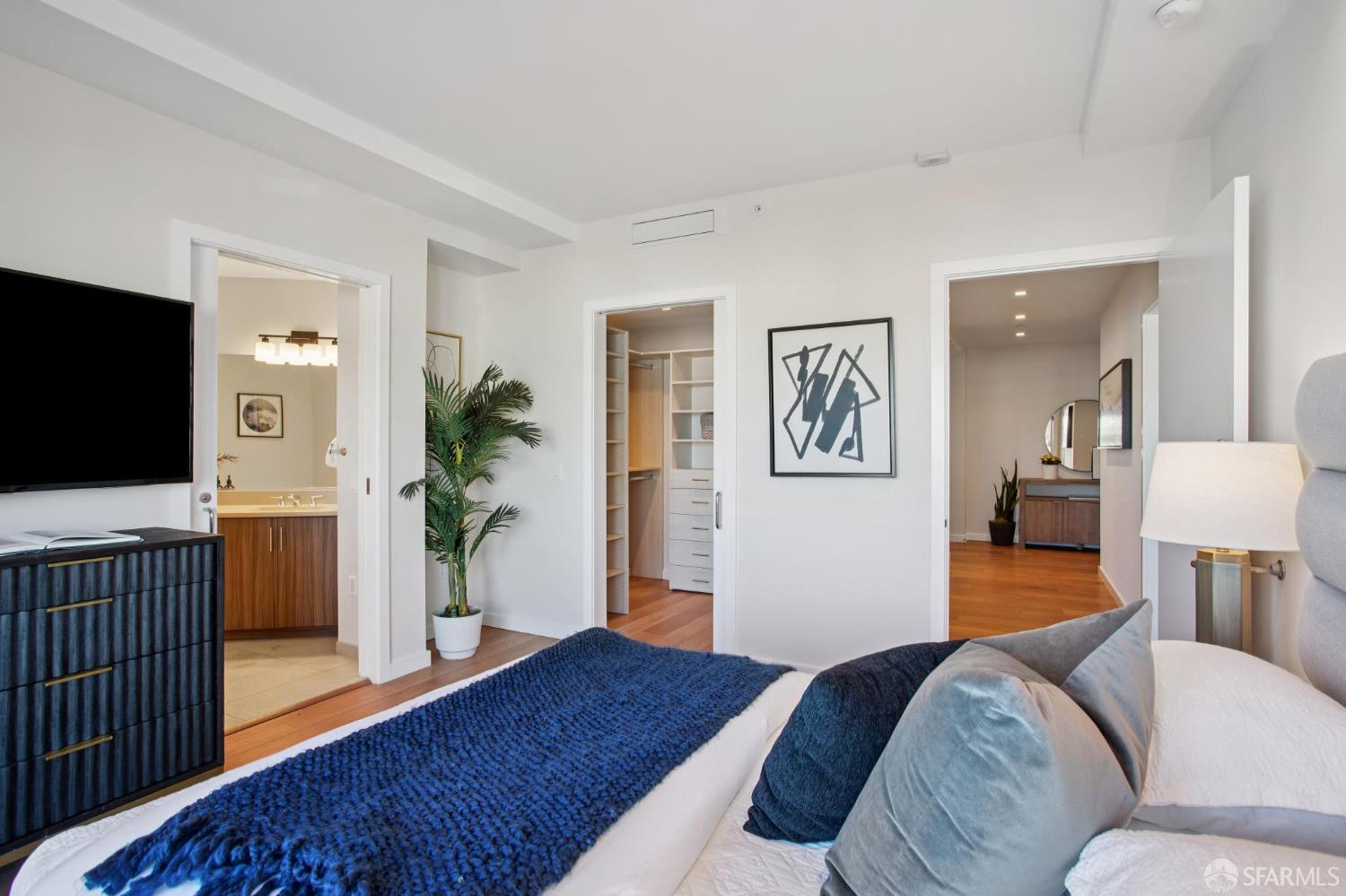 Detail Gallery Image 21 of 50 For 1731 Powell St #303,  San Francisco,  CA 94133 - 2 Beds | 2/1 Baths