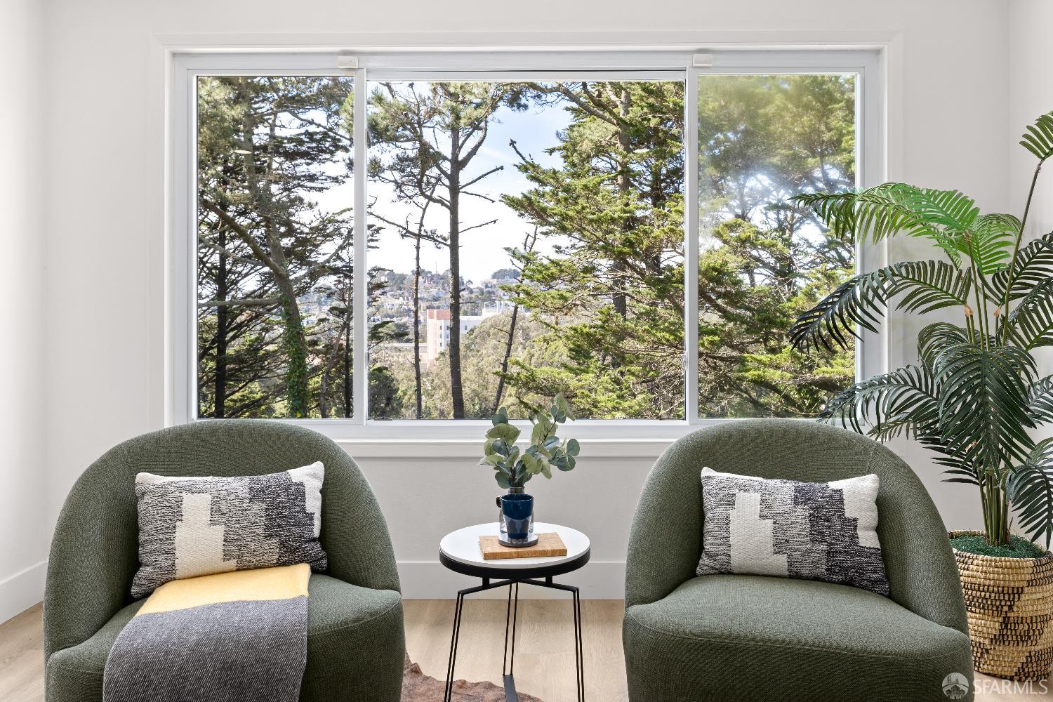 Detail Gallery Image 9 of 40 For 339 Panorama Dr, San Francisco,  CA 94131 - 3 Beds | 2 Baths