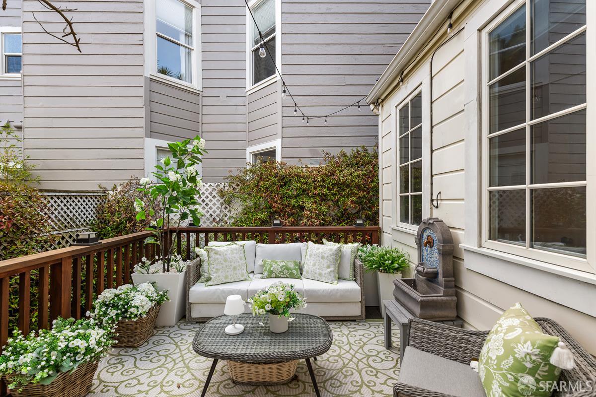 Detail Gallery Image 70 of 87 For 1705 Gough St, San Francisco,  CA 94109 - 3 Beds | 2/1 Baths