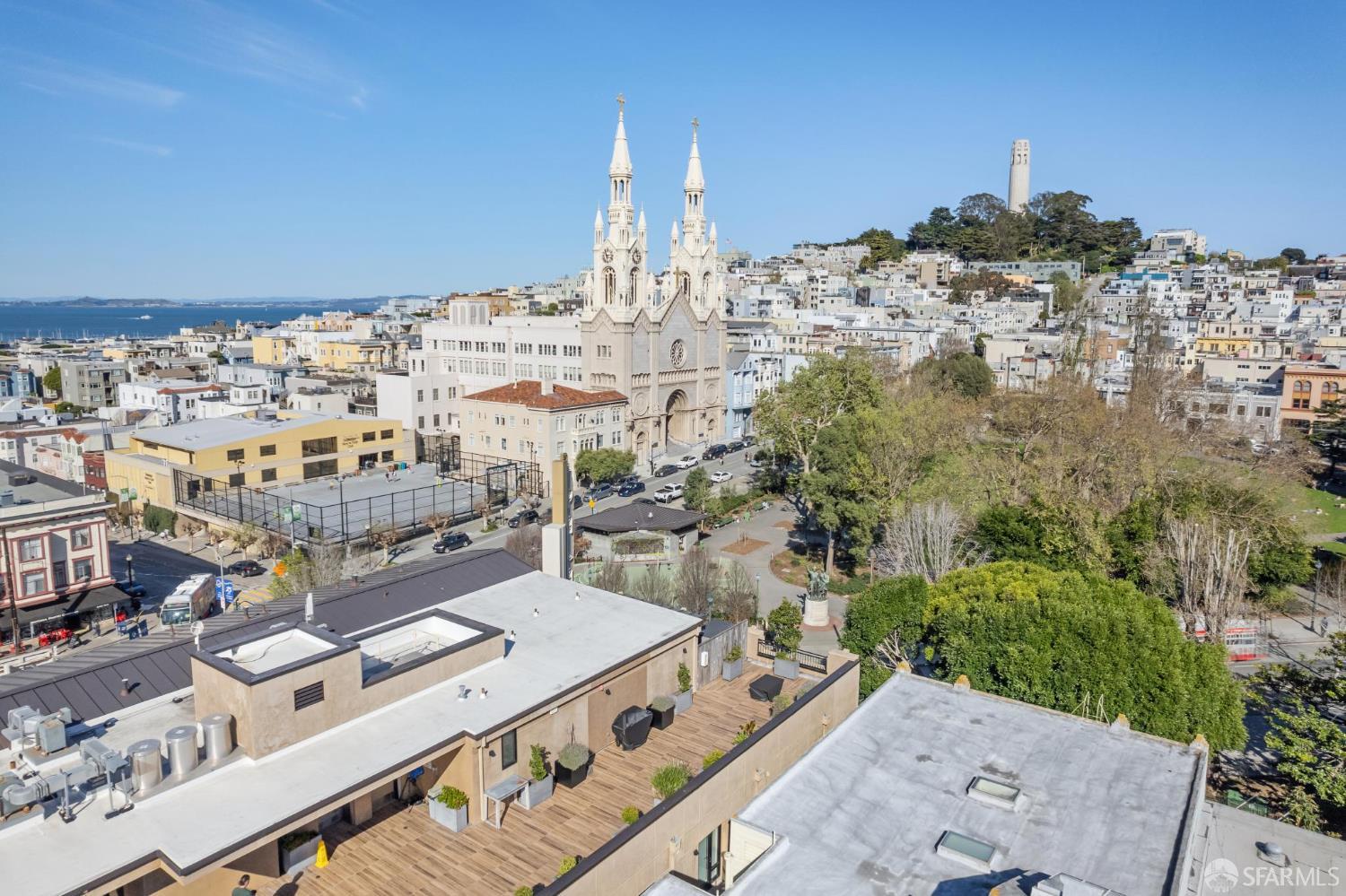 Detail Gallery Image 43 of 50 For 1731 Powell St #303,  San Francisco,  CA 94133 - 2 Beds | 2/1 Baths