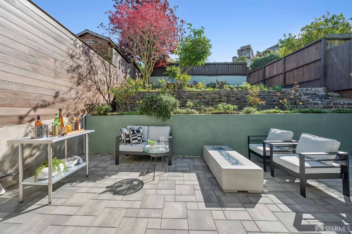 Detail Gallery Image 56 of 84 For 931 Kirkham St, San Francisco,  CA 94122 - 3 Beds | 3 Baths