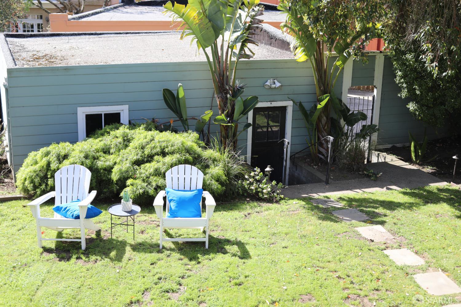 Detail Gallery Image 3 of 29 For 285 Moncada Way, San Francisco,  CA 94127 - 4 Beds | 2/1 Baths