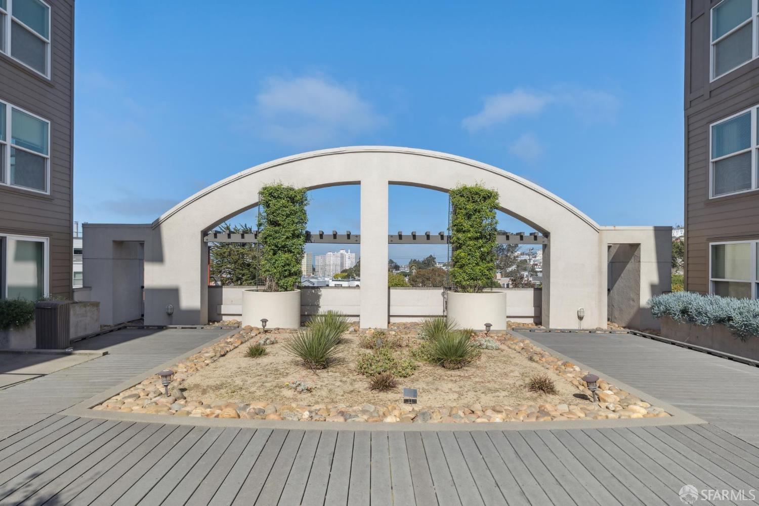 Detail Gallery Image 32 of 35 For 8200 Oceanview Ter #414,  San Francisco,  CA 94132 - 1 Beds | 1 Baths