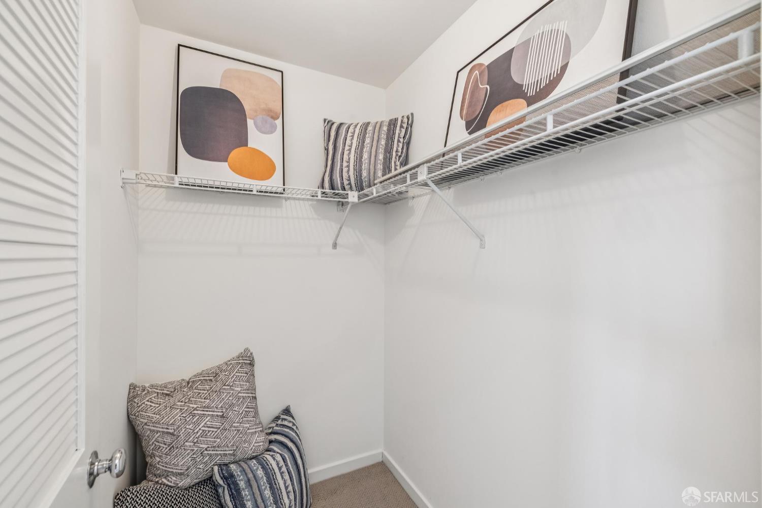 Photo #33: 426110536 Listing: Photo #33