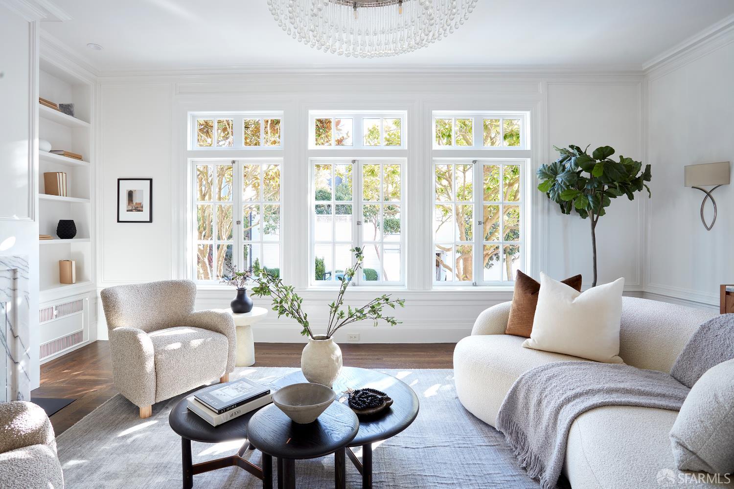 Detail Gallery Image 3 of 28 For 139 Cherry St, San Francisco,  CA 94118 - 3 Beds | 2/1 Baths