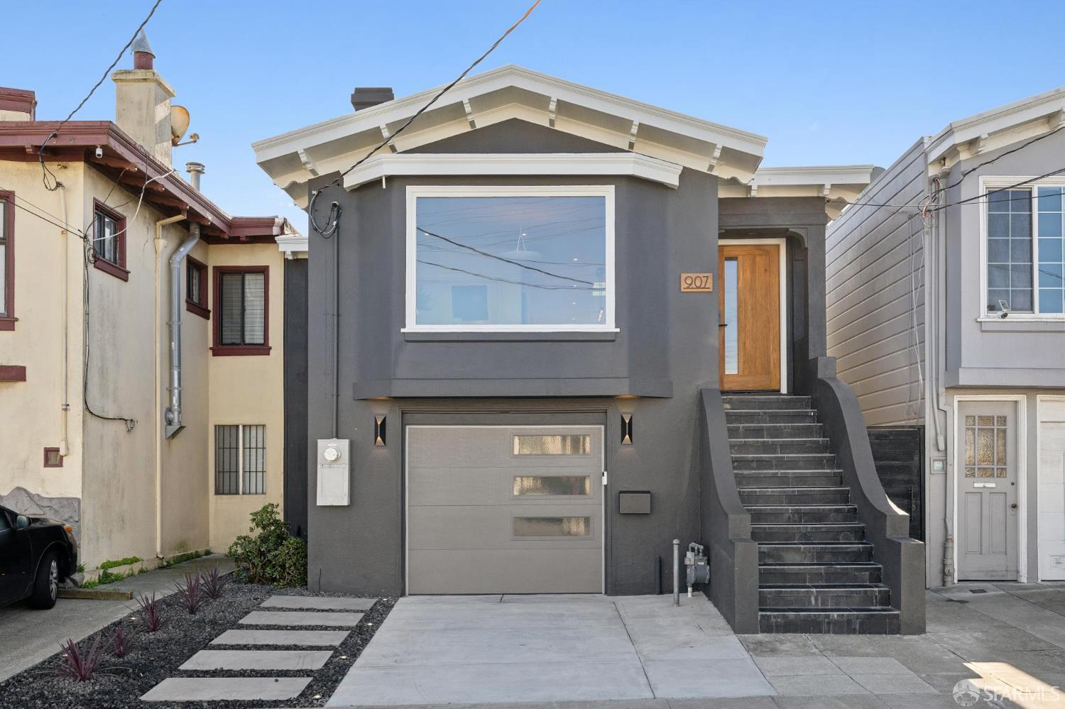 Detail Gallery Image 9 of 90 For 907 Athens St, San Francisco,  CA 94112 - 4 Beds | 4 Baths