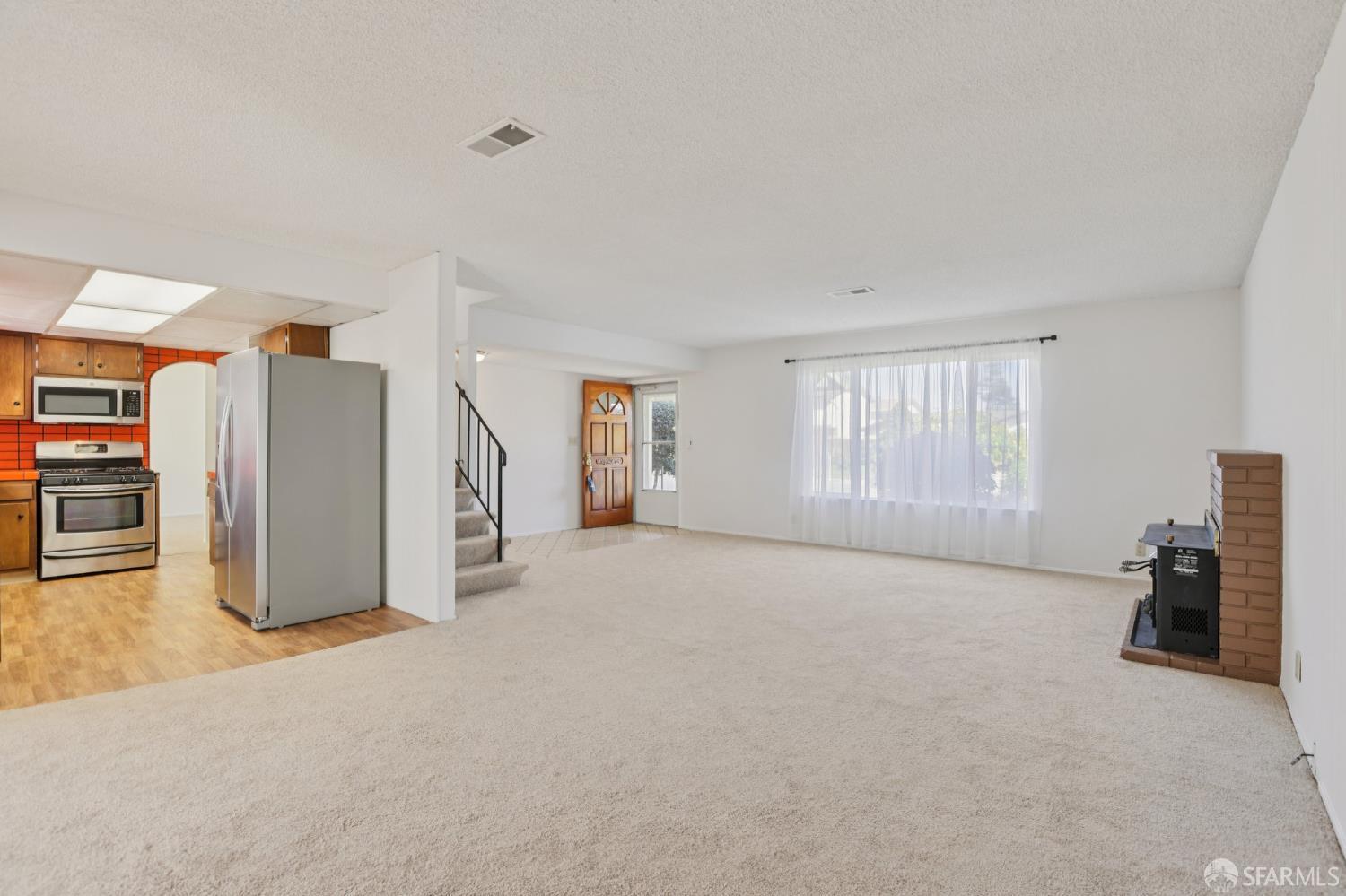 Detail Gallery Image 9 of 44 For 14563 Maracaibo Rd, San Leandro,  CA 94577 - 4 Beds | 2/1 Baths