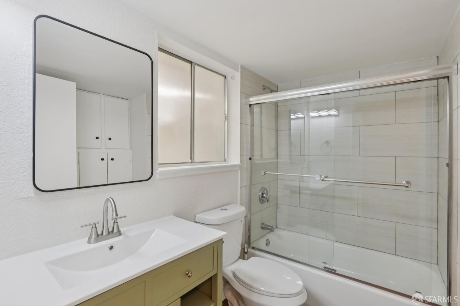 Detail Gallery Image 23 of 44 For 14563 Maracaibo Rd, San Leandro,  CA 94577 - 4 Beds | 2/1 Baths