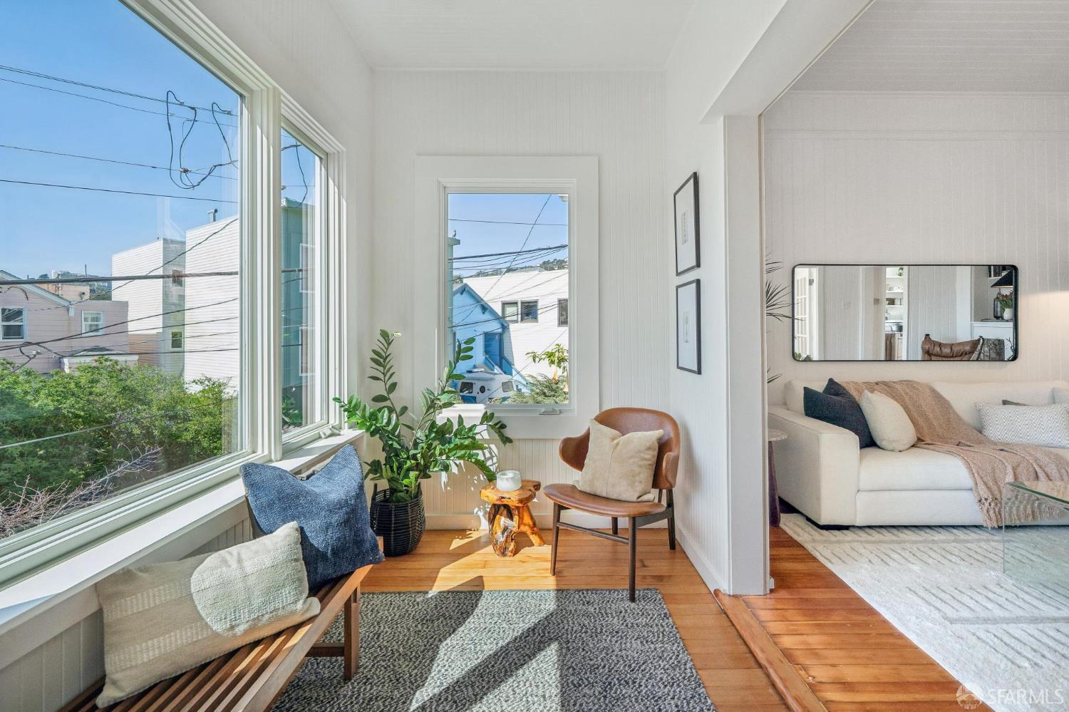 Detail Gallery Image 2 of 41 For 31 Natick St, San Francisco,  CA 94131 - 3 Beds | 1 Baths