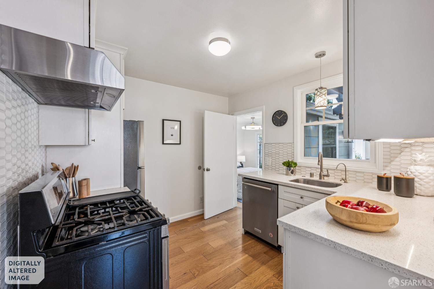 Detail Gallery Image 26 of 67 For 1928 Howard Ave, San Carlos,  CA 94070 - 3 Beds | 2 Baths