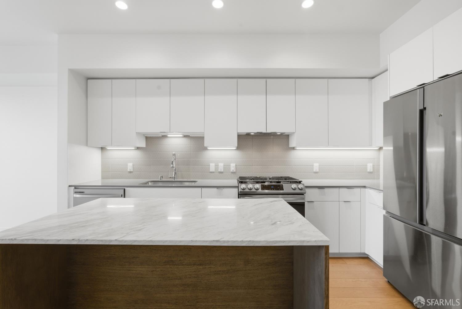 Detail Gallery Image 13 of 33 For 200 Linden Ave #804,  South San Francisco,  CA 94080 - 1 Beds | 1 Baths