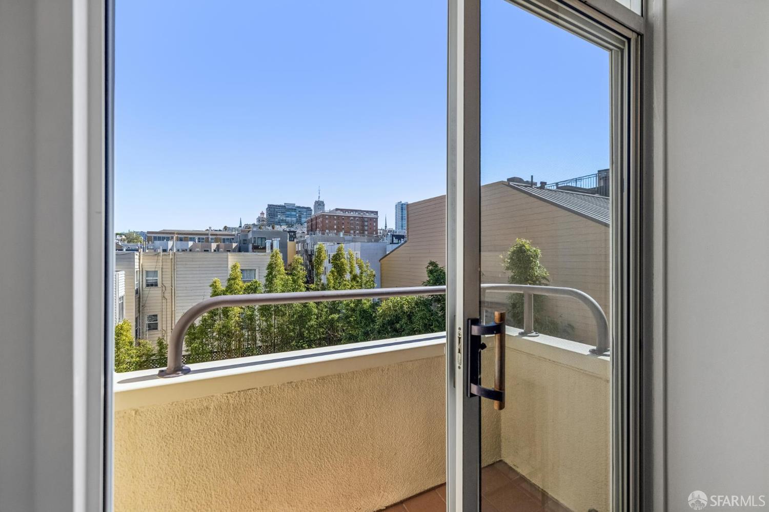 Photo #24: 426110536 Listing: Photo #24