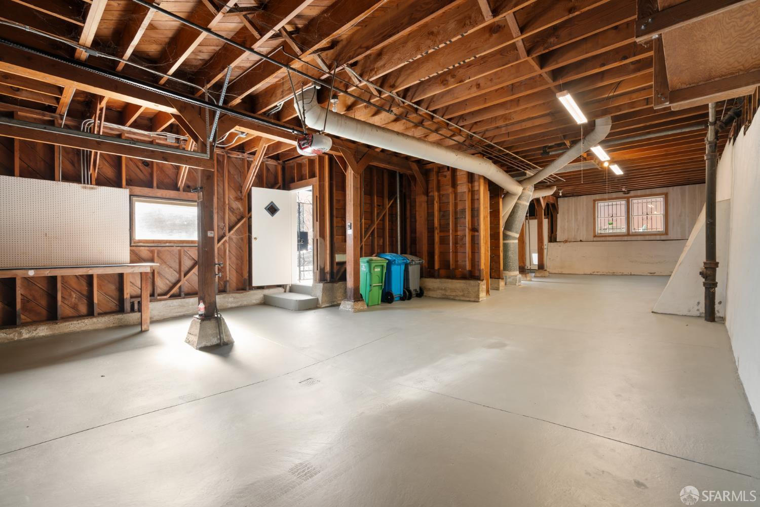 Detail Gallery Image 18 of 30 For 400 Hearst Ave, San Francisco,  CA 94112 - 2 Beds | 1 Baths