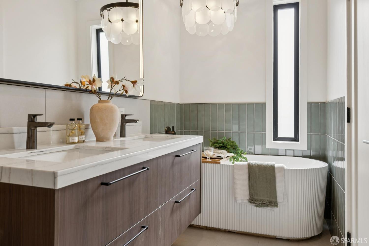 Detail Gallery Image 47 of 90 For 907 Athens St, San Francisco,  CA 94112 - 4 Beds | 4 Baths