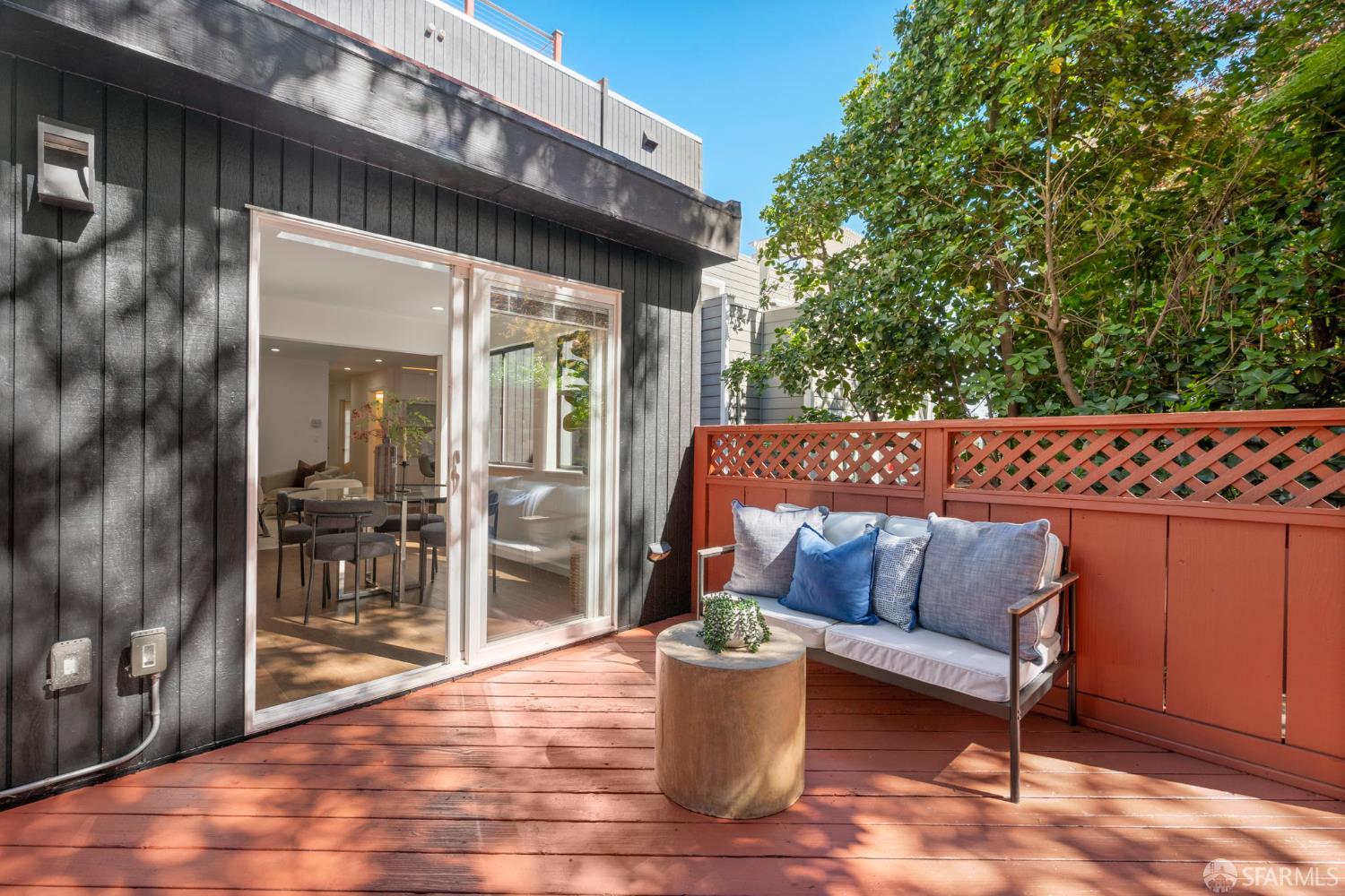 Detail Gallery Image 12 of 34 For 559 27th St #2,  San Francisco,  CA 94131 - 2 Beds | 1 Baths