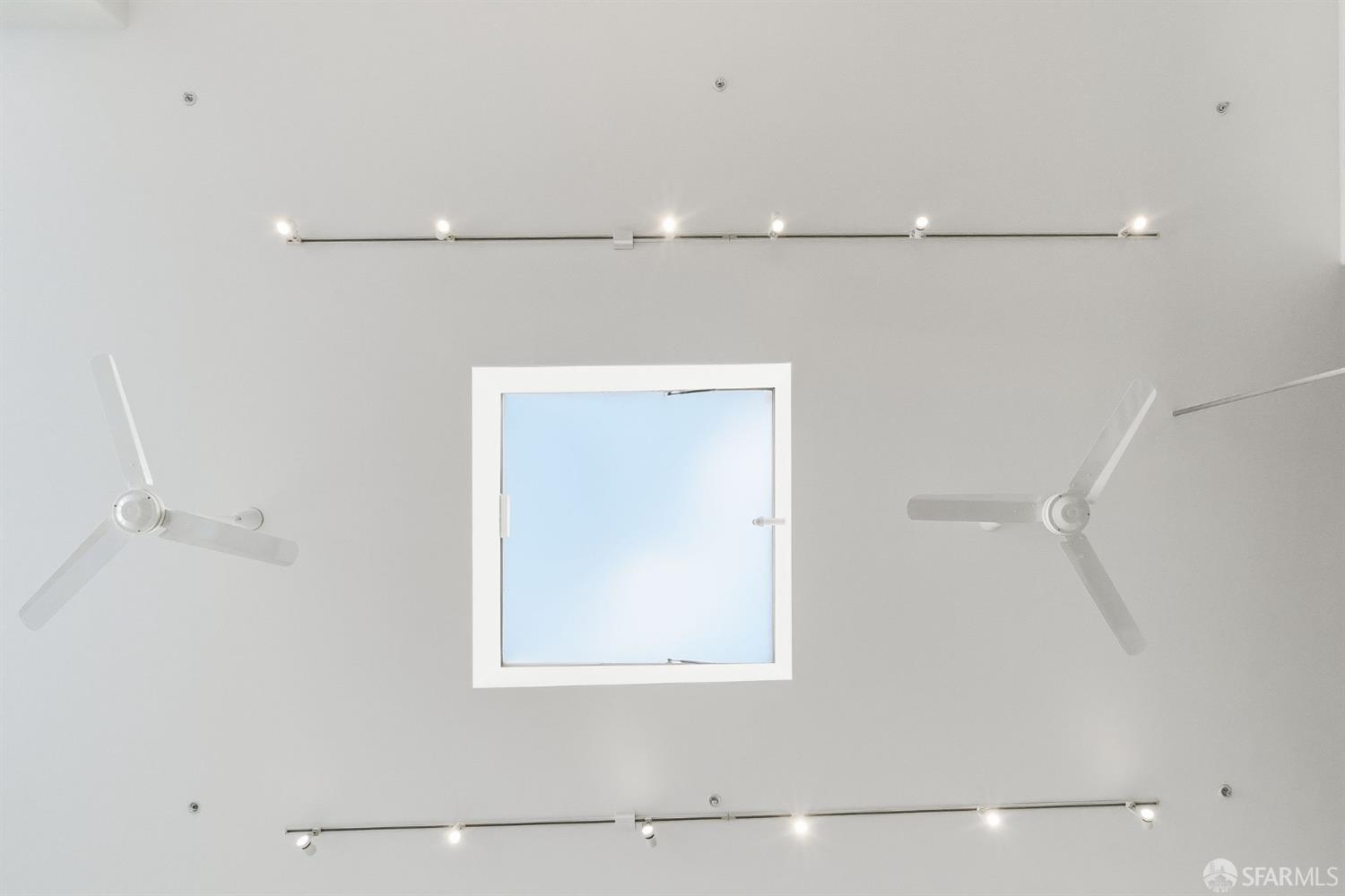 Photo #32: 426110889 Listing: Photo #32