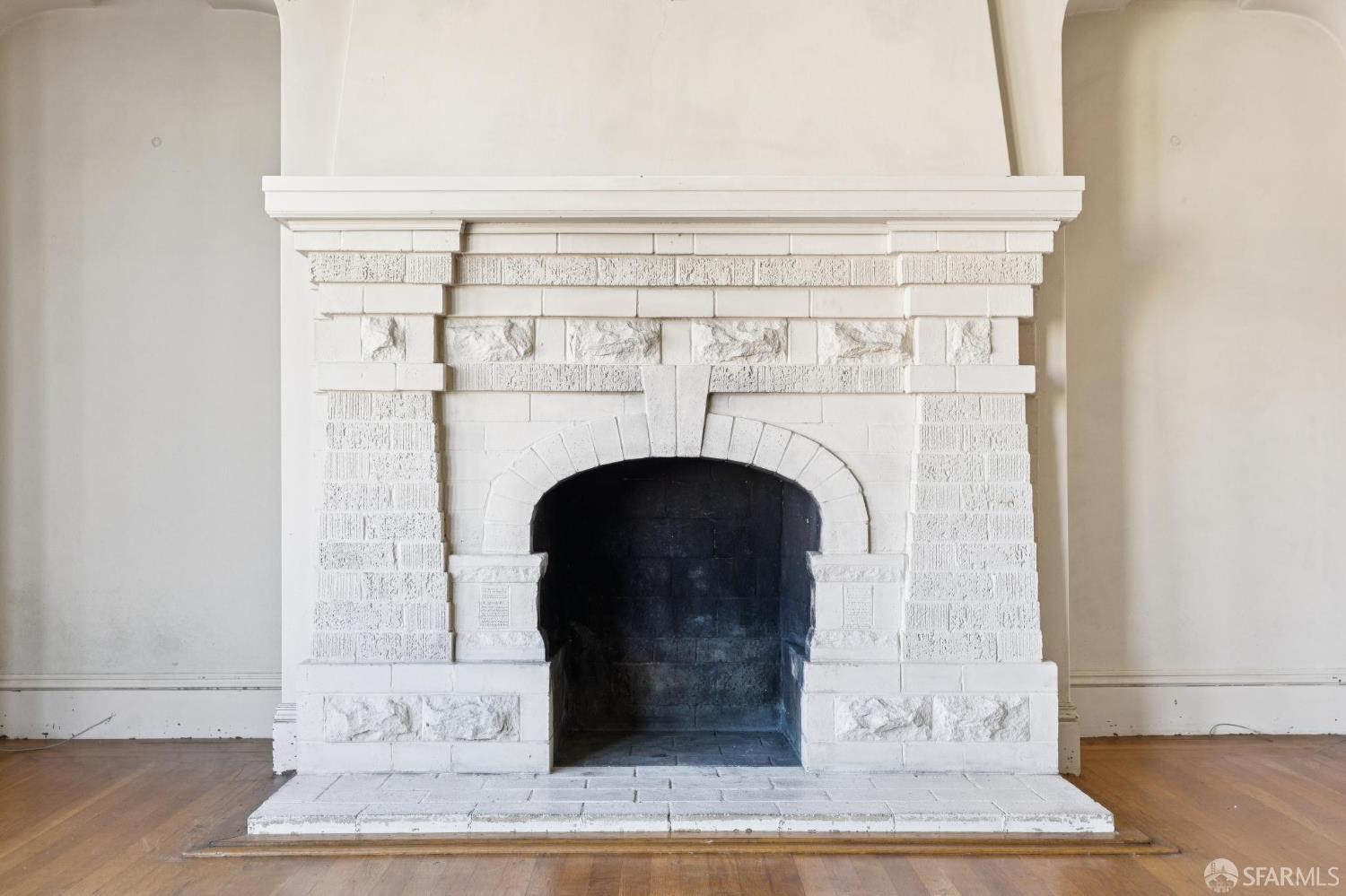 Detail Gallery Image 6 of 28 For 1683 21st Ave, San Francisco,  CA 94122 - 2 Beds | 1 Baths