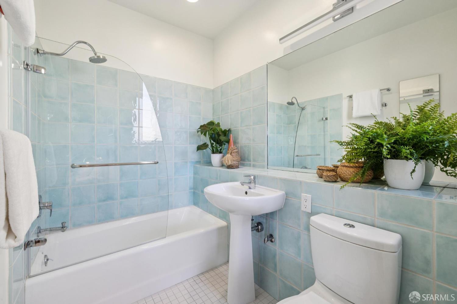 Detail Gallery Image 29 of 41 For 664 45th Ave, San Francisco,  CA 94121 - 2 Beds | 2 Baths