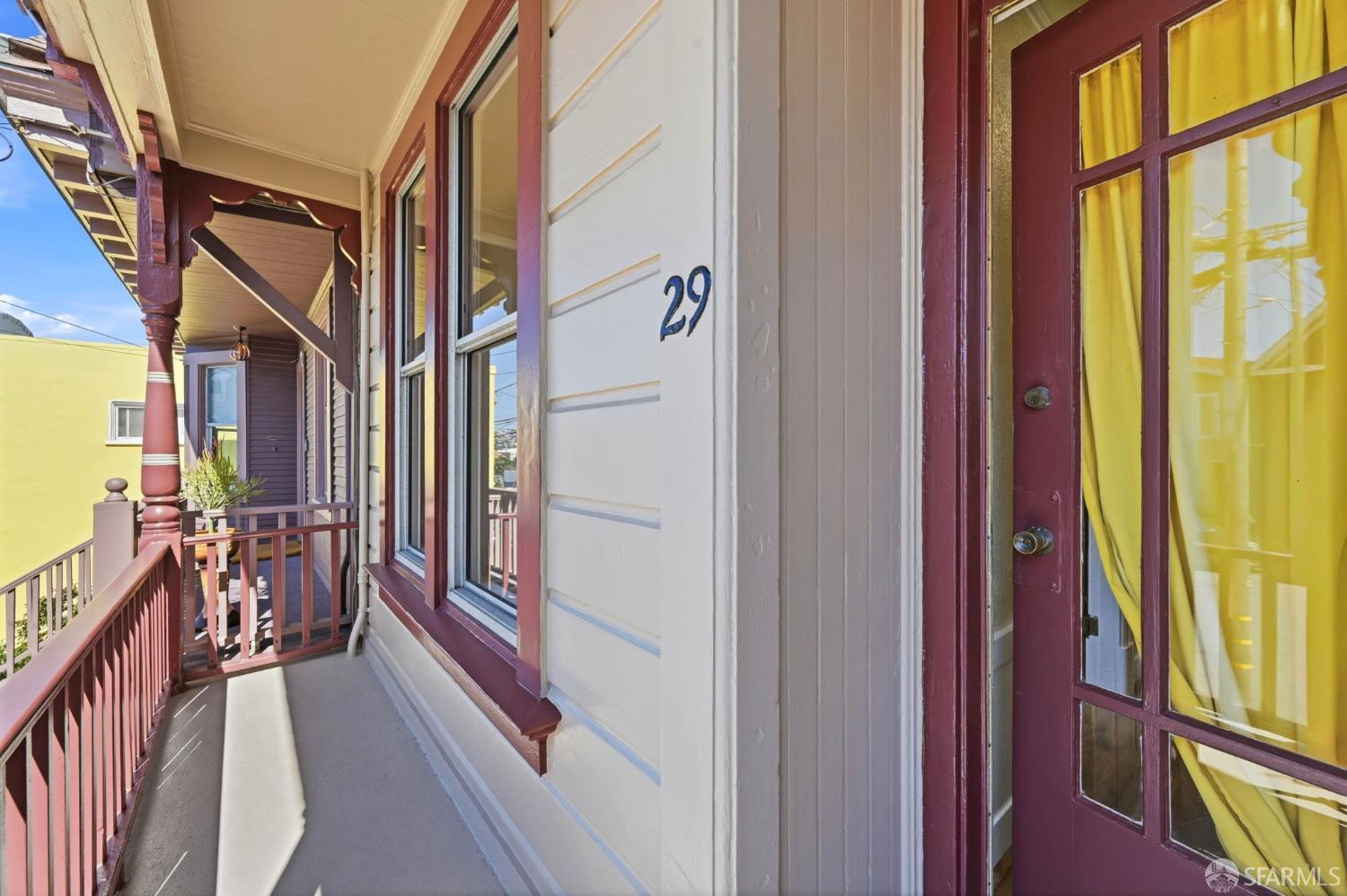 Detail Gallery Image 2 of 36 For 29 Holyoke St, San Francisco,  CA 94134 - 2 Beds | 1 Baths