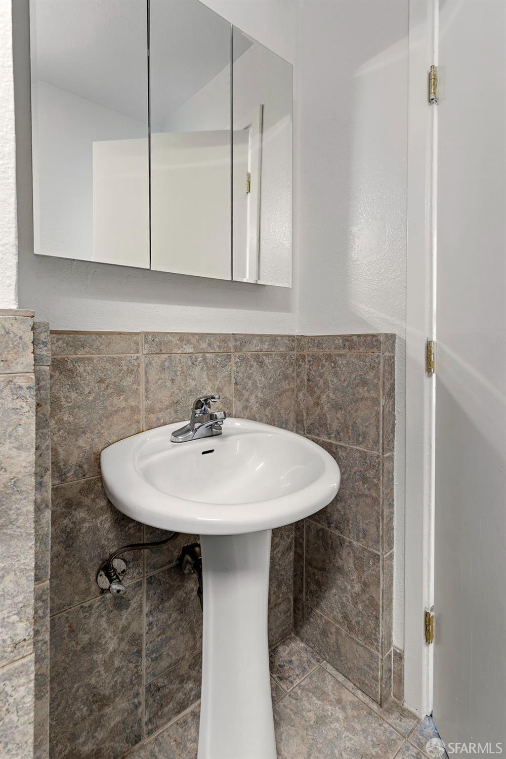 Detail Gallery Image 22 of 23 For 250 Clara St #8,  San Francisco,  CA 94107 - 2 Beds | 2/1 Baths