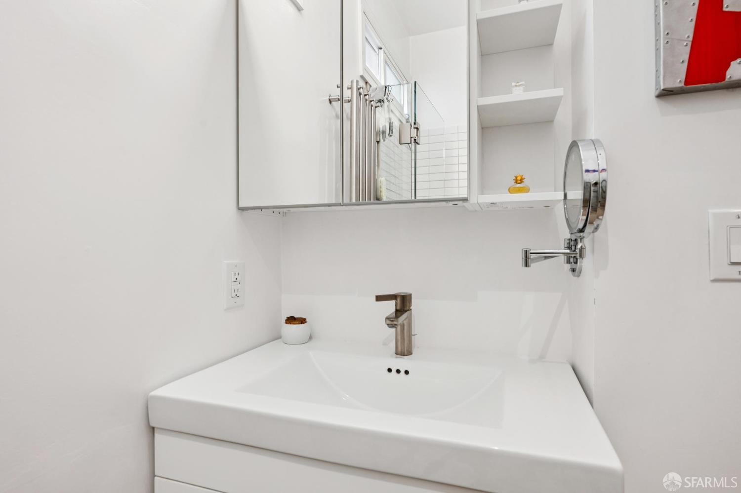 Detail Gallery Image 18 of 26 For 1349 Minna St, San Francisco,  CA 94103 - 3 Beds | 1 Baths