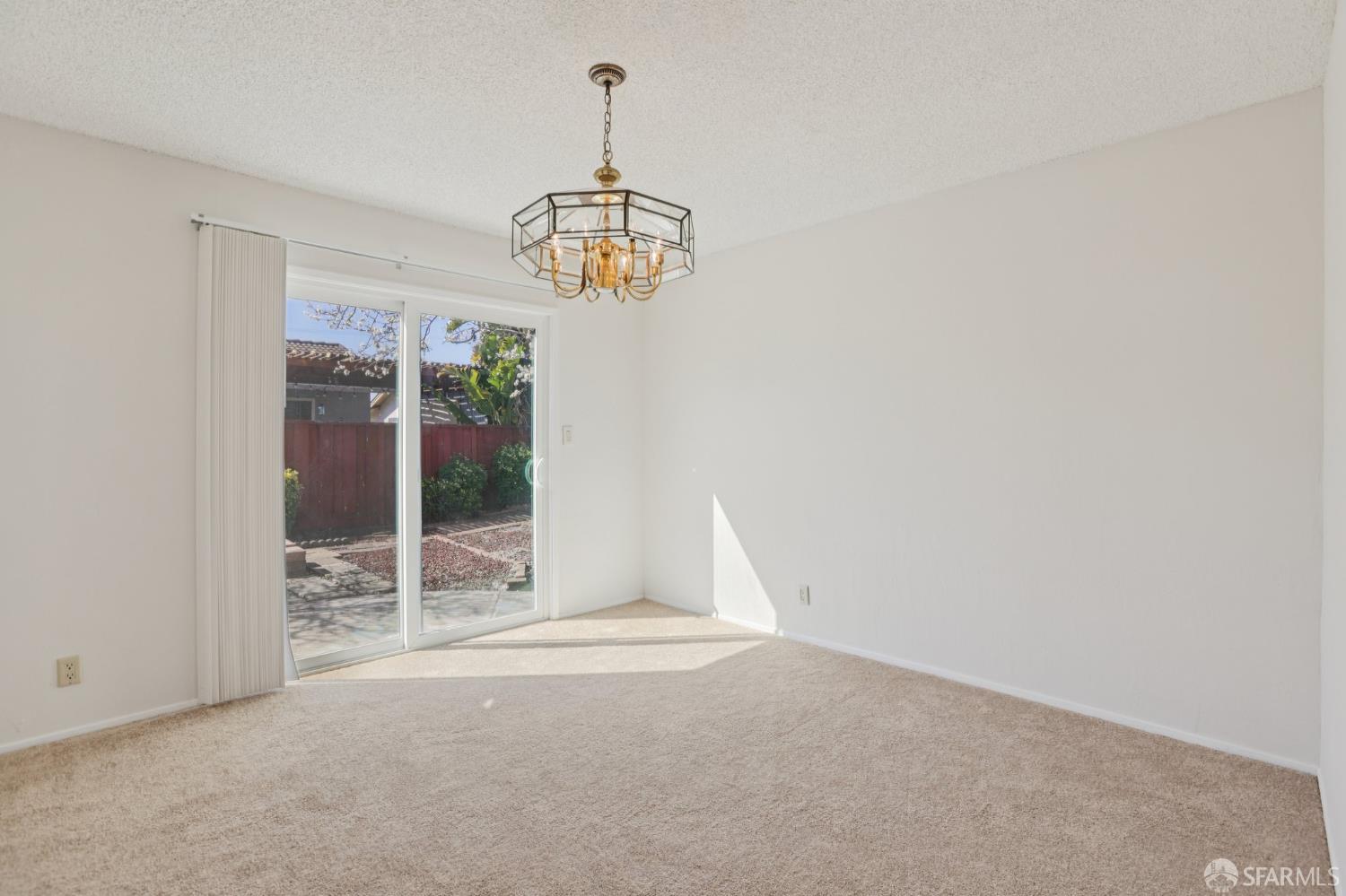 Detail Gallery Image 20 of 44 For 14563 Maracaibo Rd, San Leandro,  CA 94577 - 4 Beds | 2/1 Baths