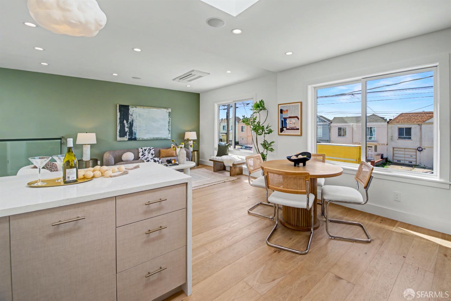 Detail Gallery Image 11 of 85 For 1846 31st Ave, San Francisco,  CA 94122 - 4 Beds | 3/1 Baths