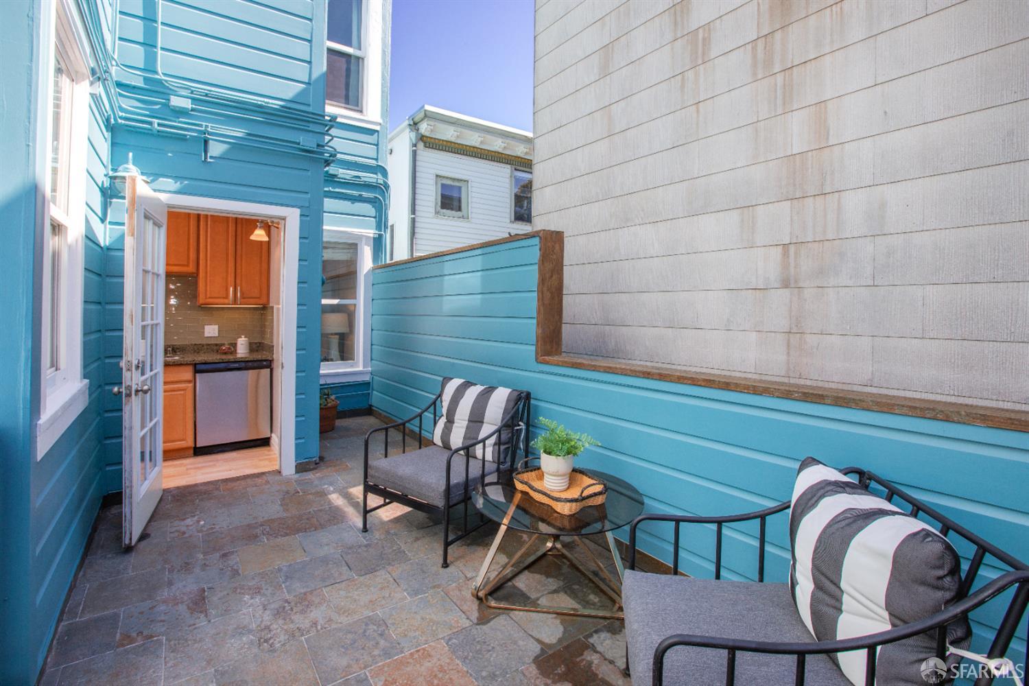 Detail Gallery Image 18 of 97 For 1239 6th Ave, San Francisco,  CA 94122 - 2 Beds | 1 Baths