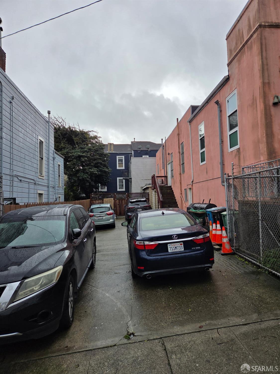 Detail Gallery Image 6 of 19 For 2693 Sutter St, San Francisco,  CA 94115 - – Beds | – Baths