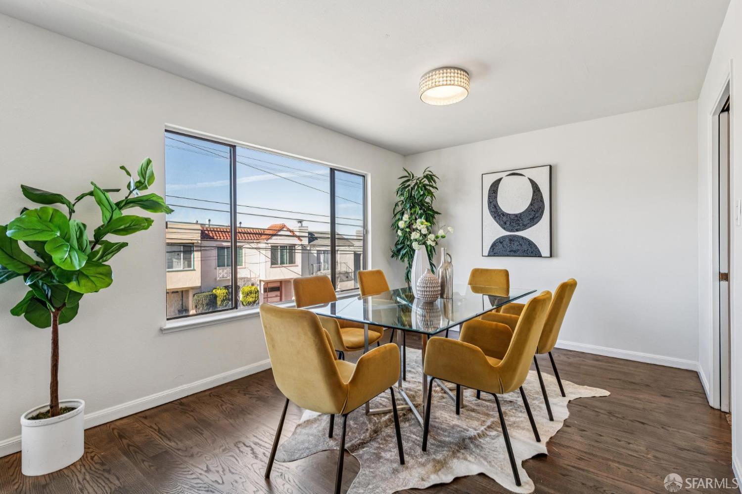 Detail Gallery Image 13 of 53 For 631 Morse St, San Francisco,  CA 94112 - 5 Beds | 3 Baths