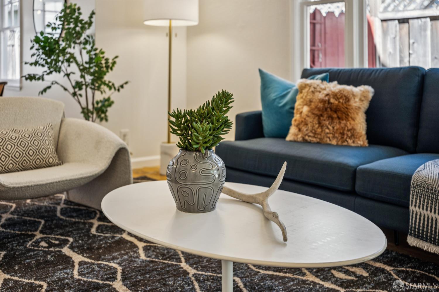 Detail Gallery Image 11 of 67 For 1928 Howard Ave, San Carlos,  CA 94070 - 3 Beds | 2 Baths