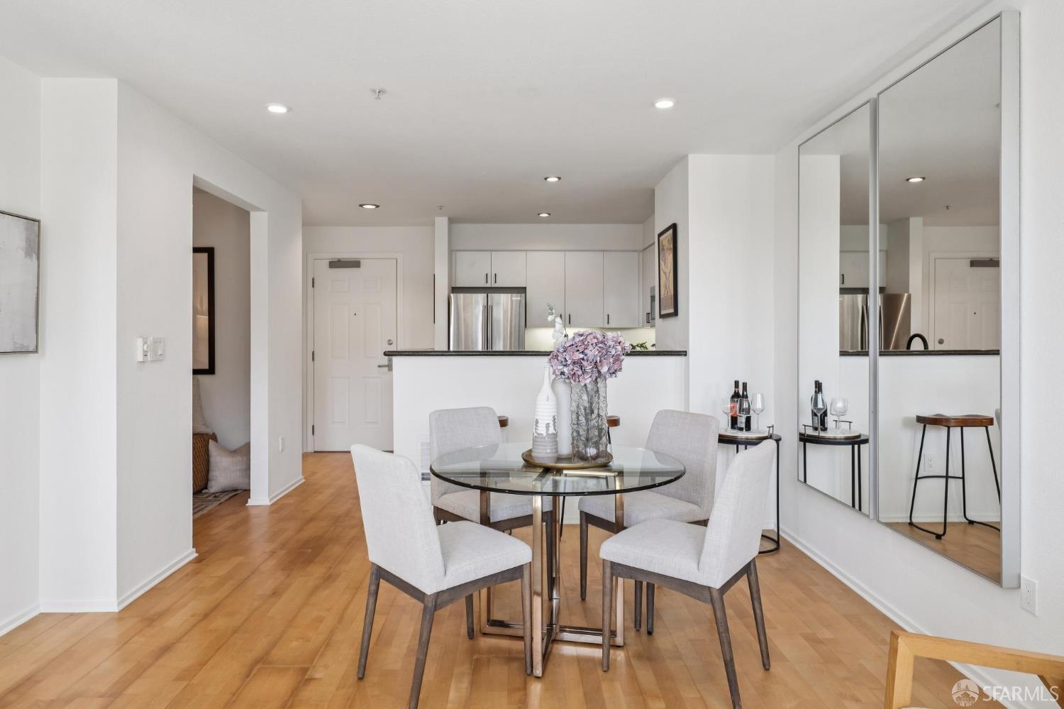 Detail Gallery Image 10 of 35 For 8200 Oceanview Ter #414,  San Francisco,  CA 94132 - 1 Beds | 1 Baths