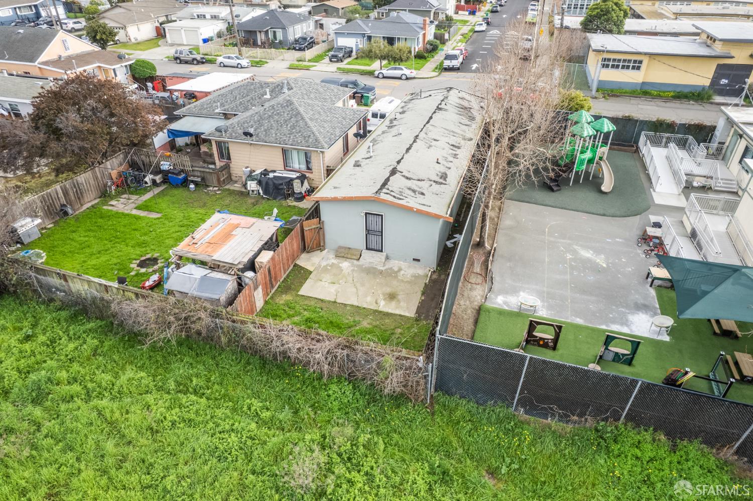 Detail Gallery Image 19 of 21 For 449 Lucas Ave, Richmond,  CA 94801 - 3 Beds | 2 Baths