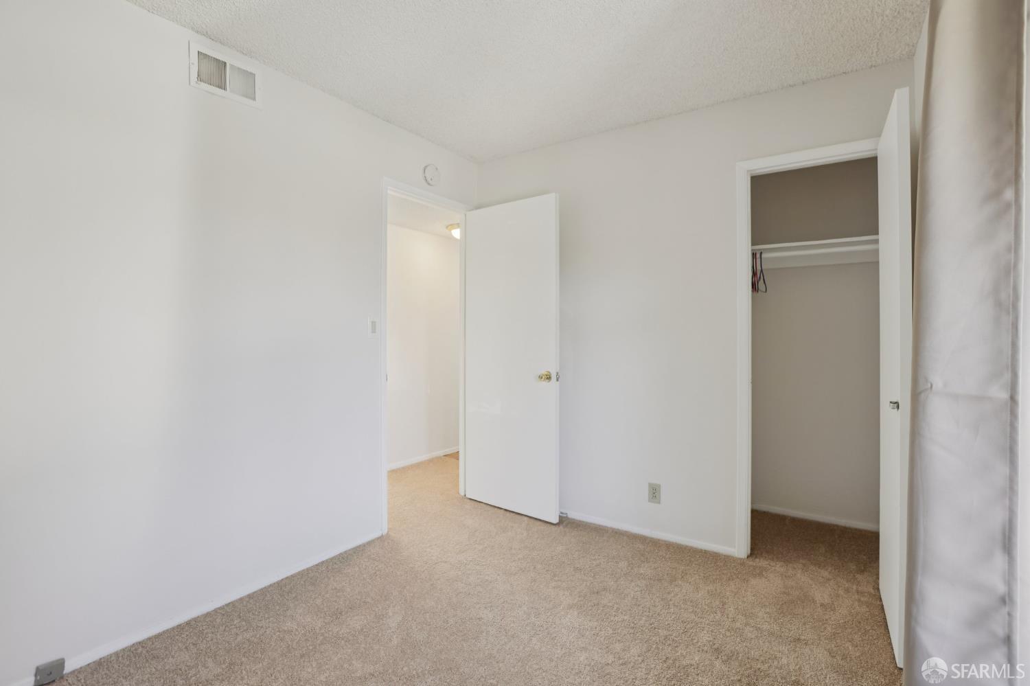 Detail Gallery Image 19 of 44 For 14563 Maracaibo Rd, San Leandro,  CA 94577 - 4 Beds | 2/1 Baths