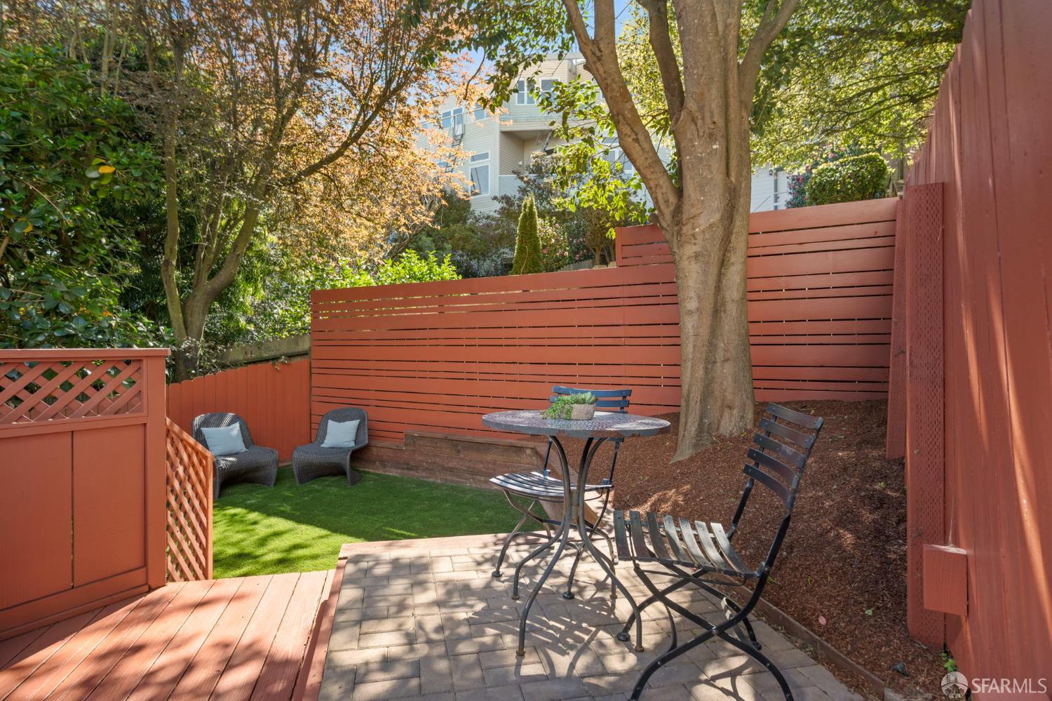 Detail Gallery Image 9 of 34 For 559 27th St #2,  San Francisco,  CA 94131 - 2 Beds | 1 Baths