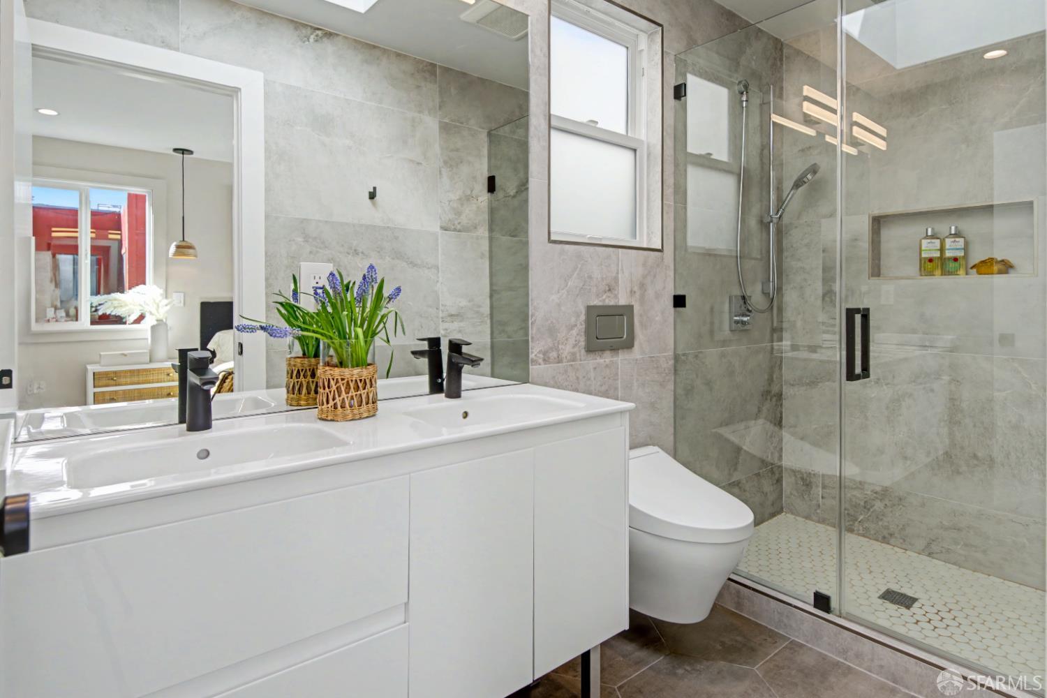 Detail Gallery Image 26 of 85 For 1846 31st Ave, San Francisco,  CA 94122 - 4 Beds | 3/1 Baths