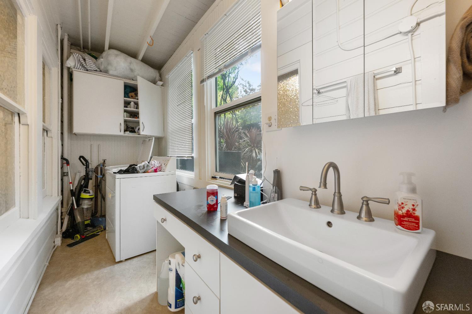 Detail Gallery Image 20 of 42 For 2914 Larkin St, San Francisco,  CA 94109 - – Beds | – Baths