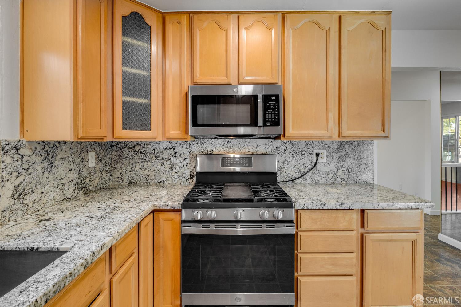 Detail Gallery Image 9 of 28 For 4225 Mcfaul Dr, Pittsburg,  CA 94565 - 4 Beds | 2 Baths