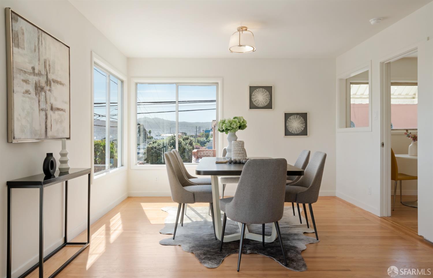 Detail Gallery Image 10 of 30 For 400 Hearst Ave, San Francisco,  CA 94112 - 2 Beds | 1 Baths