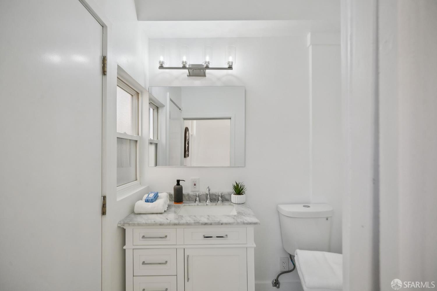 Detail Gallery Image 10 of 24 For 266 Clinton Park, San Francisco,  CA 94103 - 2 Beds | 1 Baths