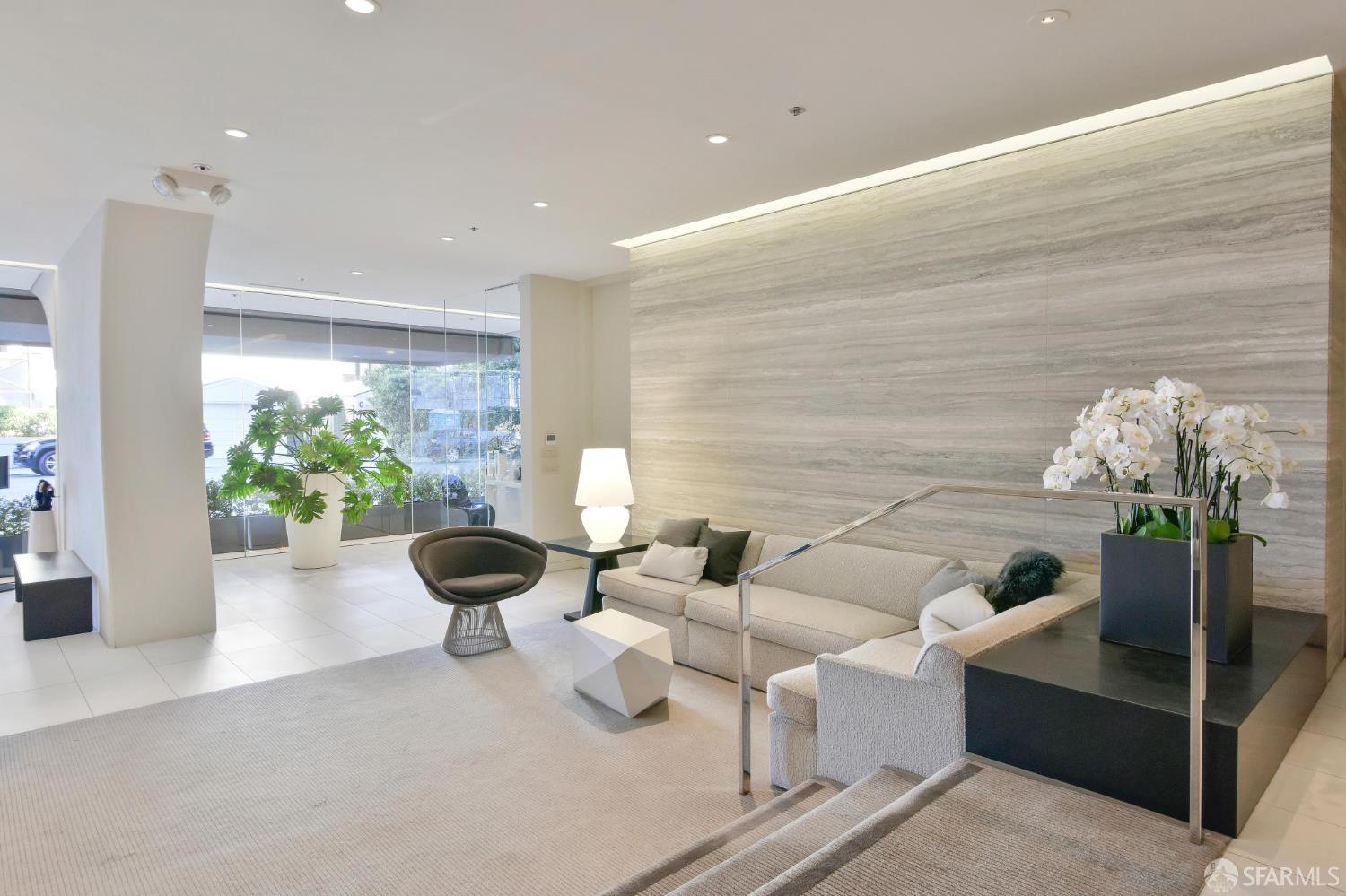 Photo #48: 426111014 Listing: Photo #48