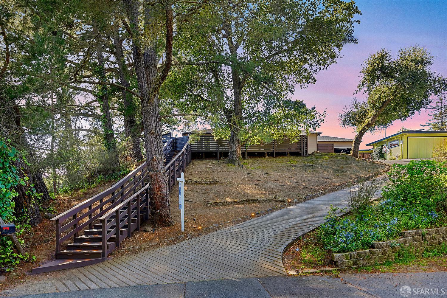 Detail Gallery Image 42 of 44 For 923 Janet Ln, Lafayette,  CA 94549 - 3 Beds | 2 Baths