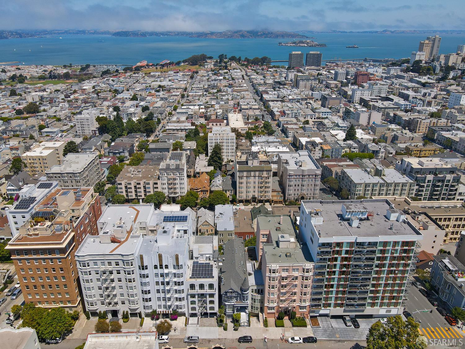 Detail Gallery Image 4 of 7 For 1800 Pacific Ave, San Francisco,  CA 94109 - 1 Beds | 1 Baths