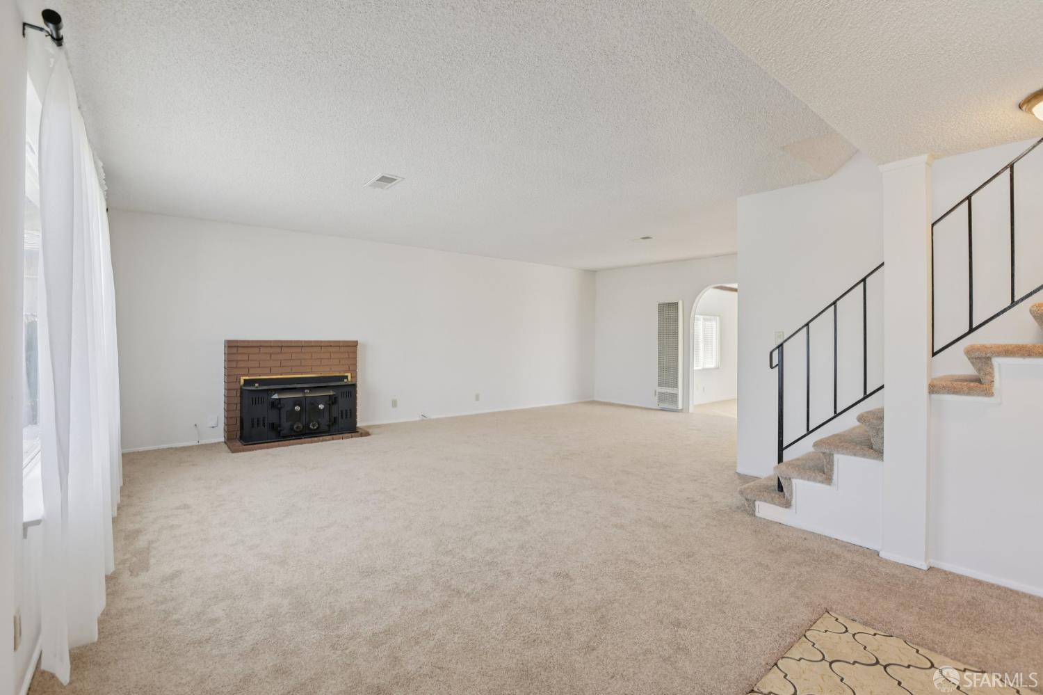 Detail Gallery Image 7 of 44 For 14563 Maracaibo Rd, San Leandro,  CA 94577 - 4 Beds | 2/1 Baths