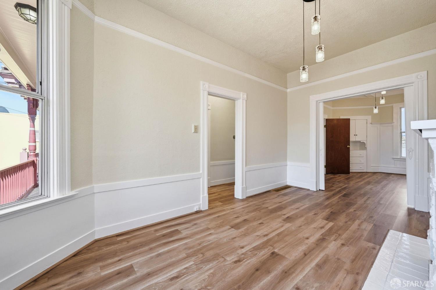 Detail Gallery Image 11 of 36 For 29 Holyoke St, San Francisco,  CA 94134 - 2 Beds | 1 Baths