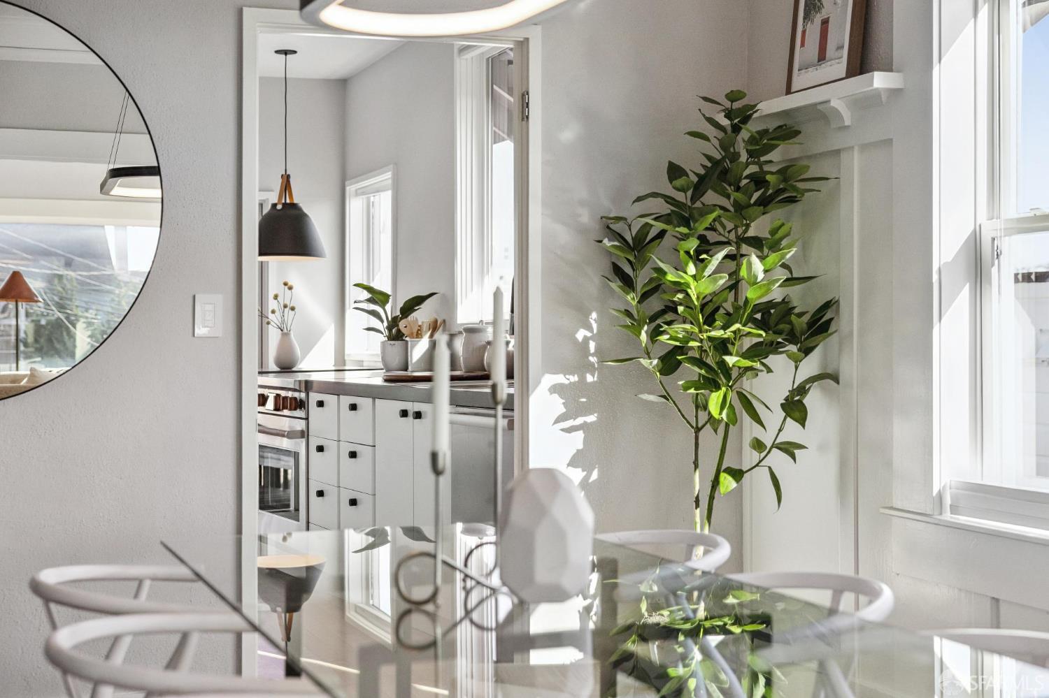 Detail Gallery Image 19 of 41 For 664 45th Ave, San Francisco,  CA 94121 - 2 Beds | 2 Baths