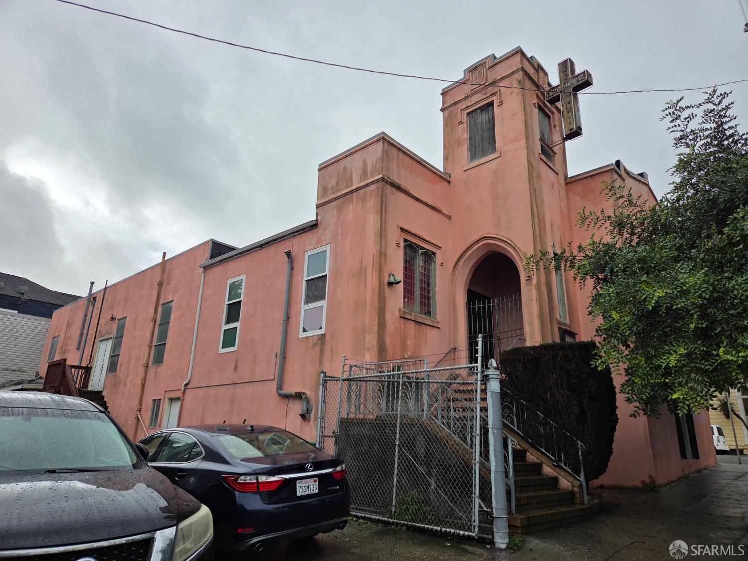 Front Image Thumbnail for SF426110938