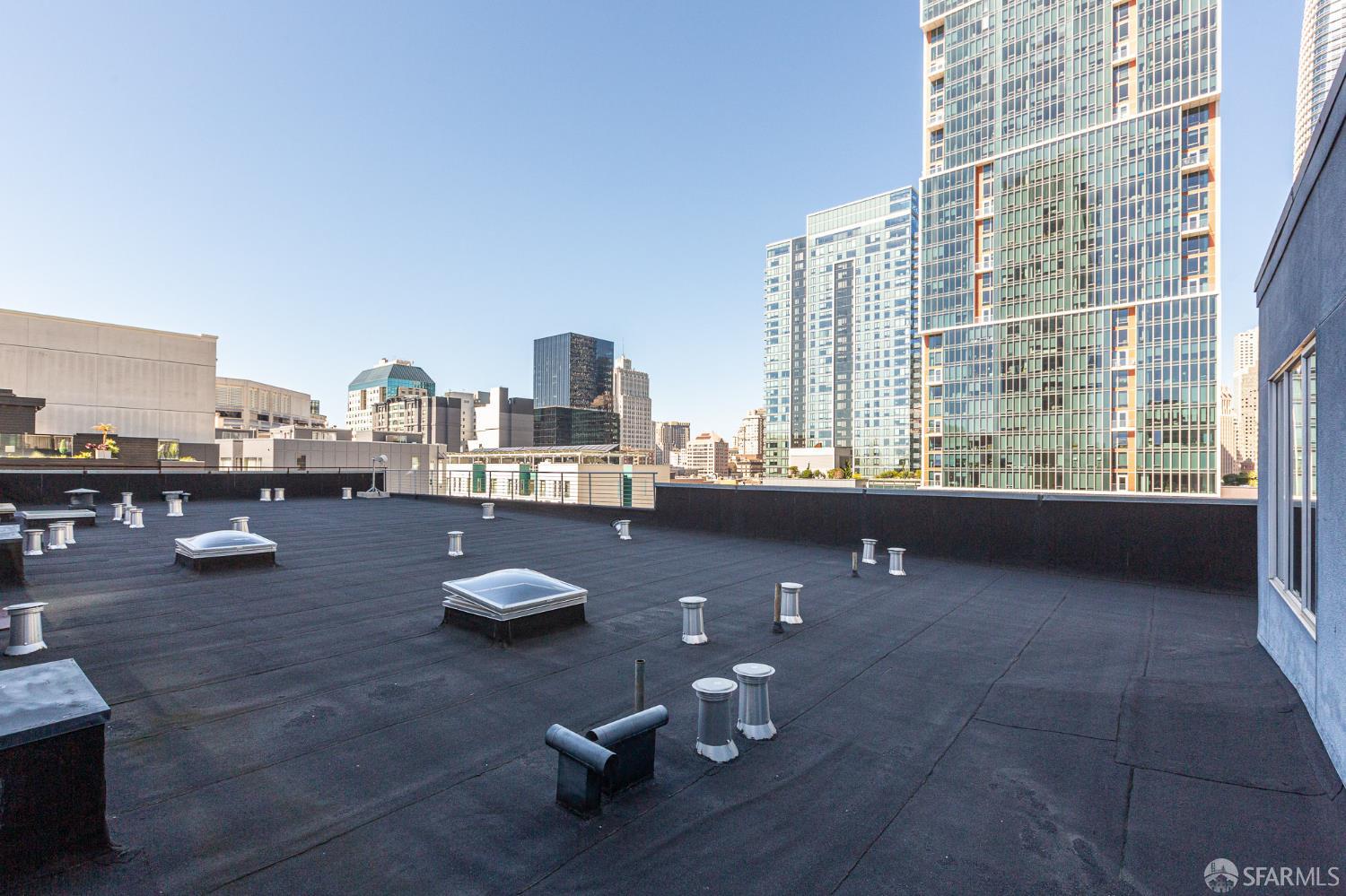 Photo #45: 426110365 Listing: Photo #45