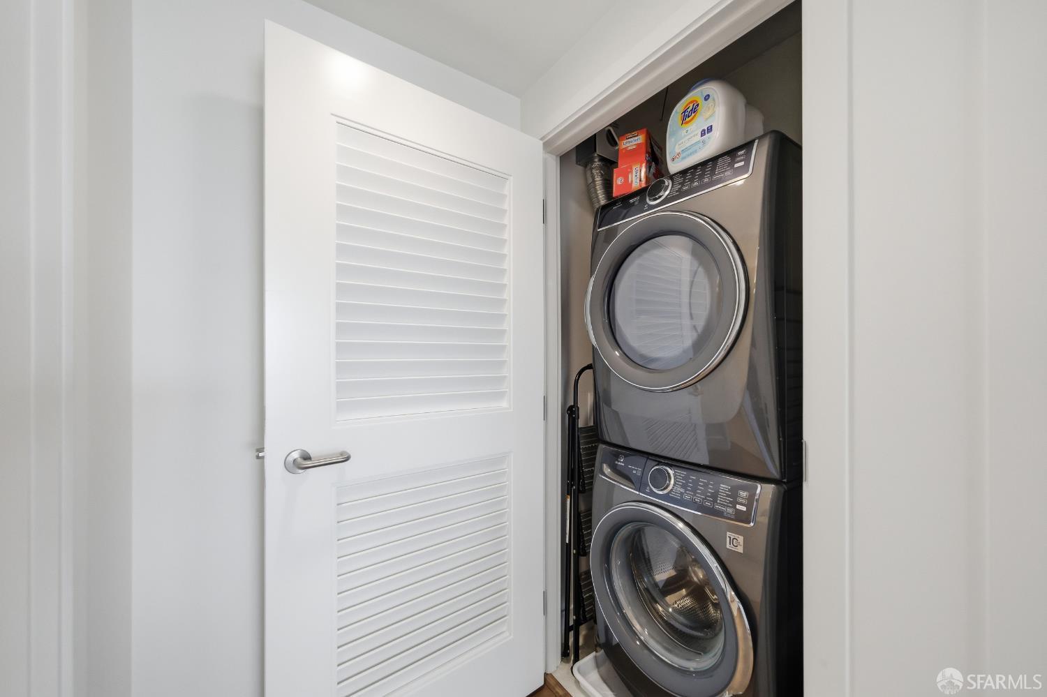 Detail Gallery Image 18 of 34 For 188 W Saint James St #11016,  San Jose,  CA 95110 - 2 Beds | 2 Baths