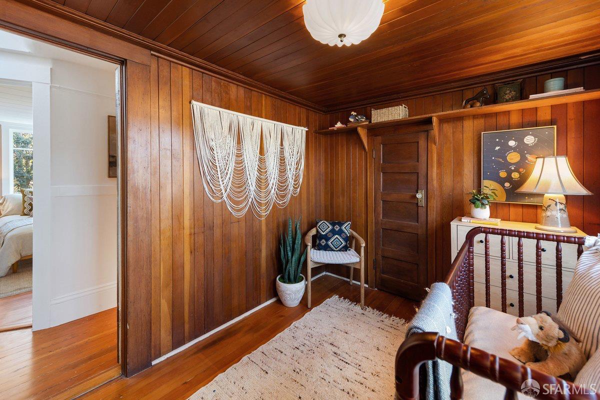 Detail Gallery Image 30 of 34 For 4799 19th St, San Francisco,  CA 94114 - 4 Beds | 1 Baths